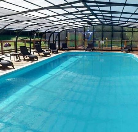 Camping Les Vernieres La Bourboule Ngoại thất bức ảnh